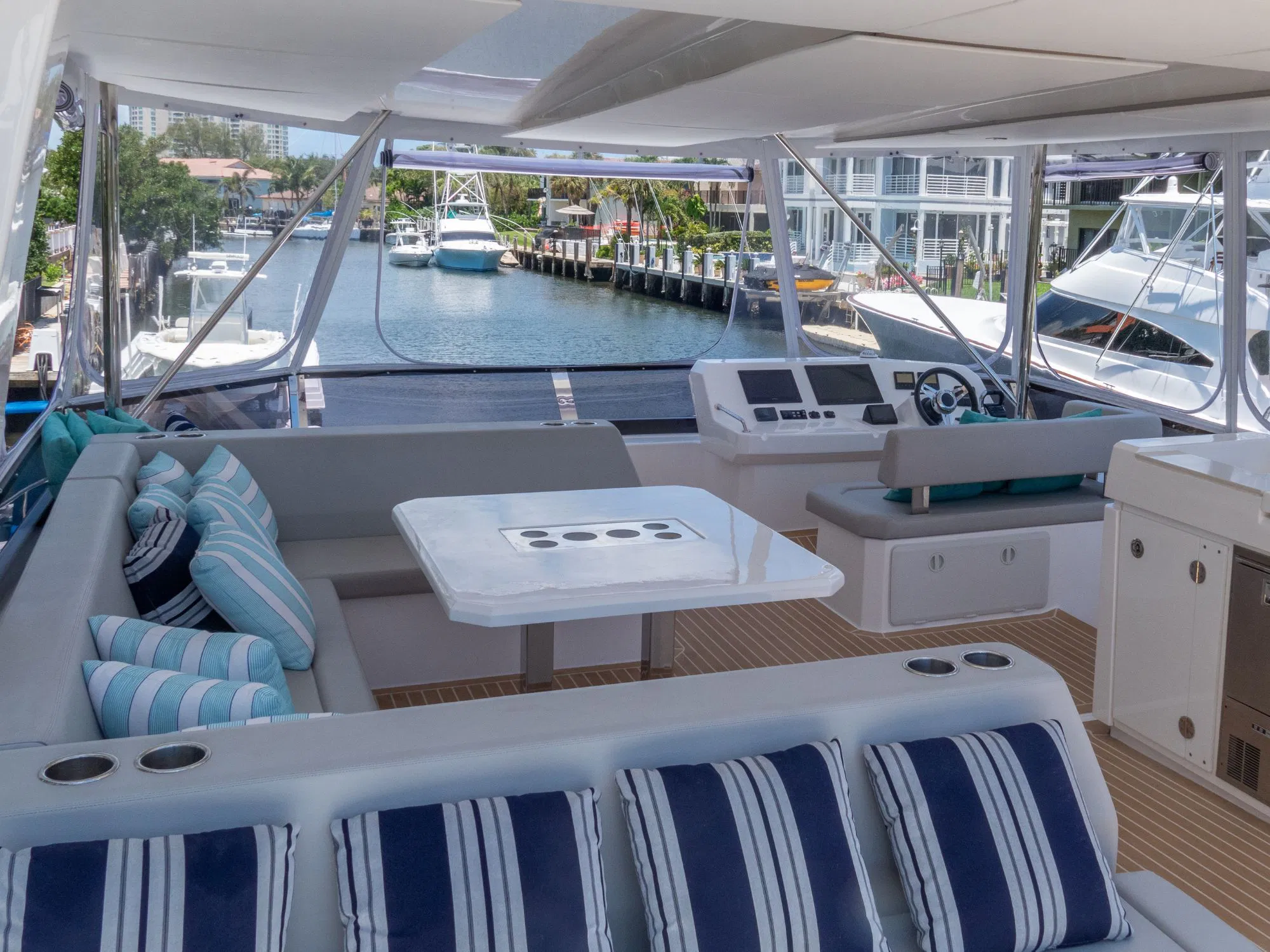 Opa yacht for rent in Boca Raton Florida