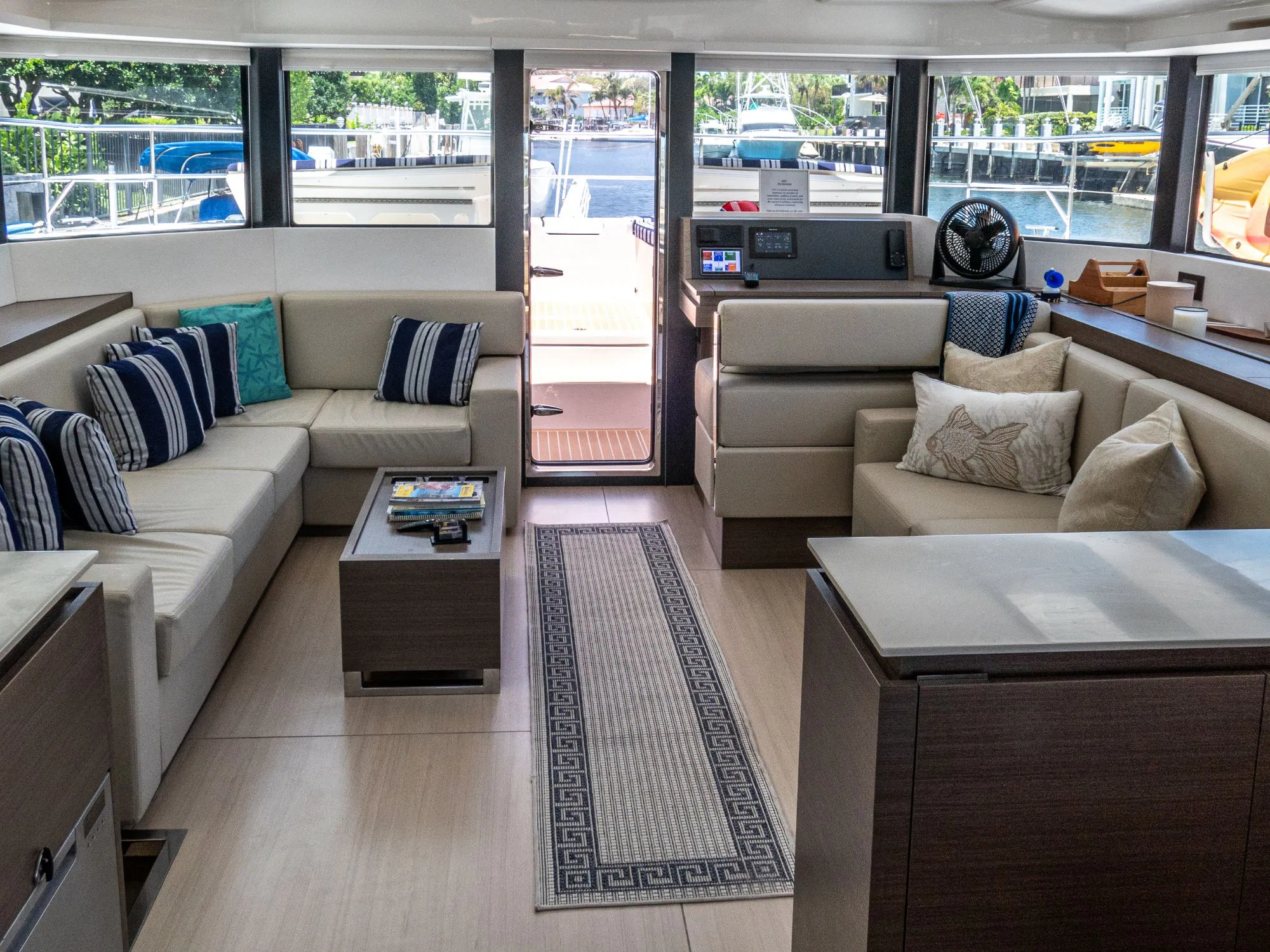 Opa yacht for rent in Boca Raton Florida